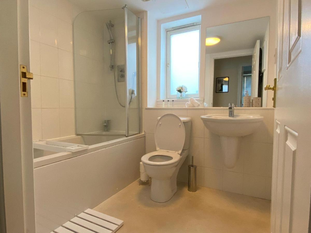 Maltings Apartment - Spacious 2 Bed Ground Floor Apartment カーコーディ エクステリア 写真